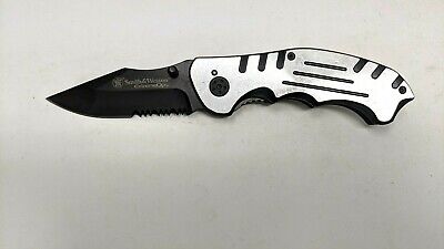 Smith & Wesson Extreme Ops SWA18 Folding Pocket Knife Liner Lock  **Various**