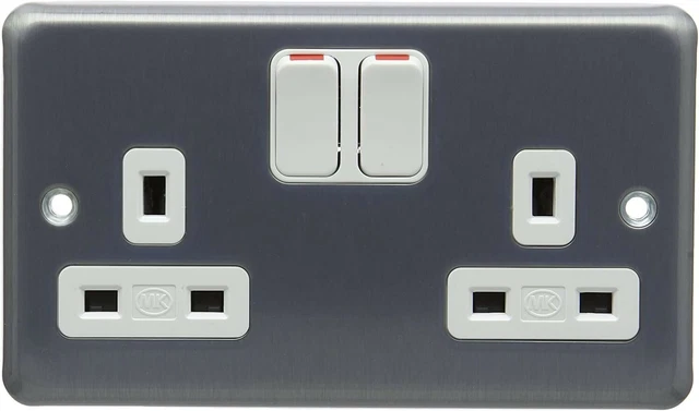 MK ELECTRIC 2 Gang Plug Socket, 13A, Type G - British £19.99 - PicClick UK