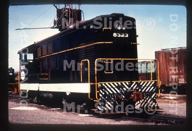 Duplicate Slide NYC New York Central Fresh Paint Fairbanks Morse H12-44 8323