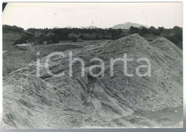 1965 ca SARDEGNA GALLURA - Veduta di un cantiere di scavo - Foto 15x10 cm