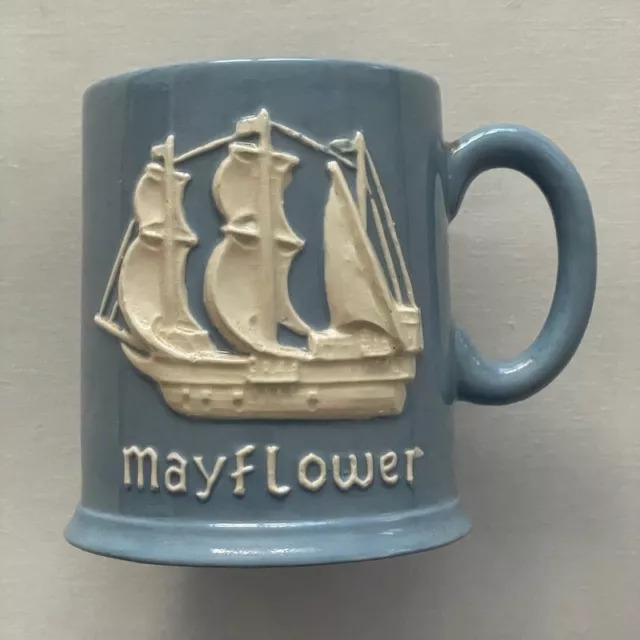 Dartmouth Pottery Mayflower Commemorative (1620-1957) Blue Mug