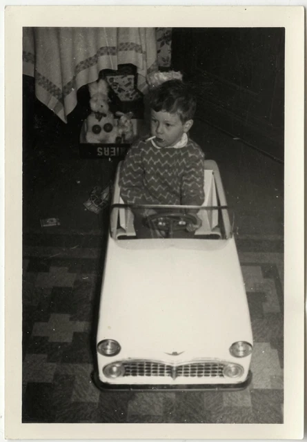 Ancienne Voiture à Pédales NOPLEN Orange Années 60 – Jouet Mécanique Vintage