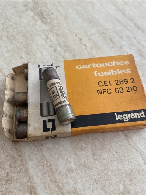 Boite De 10 Cartouches a Voyant Legrand 12A 13412  10,3x38
