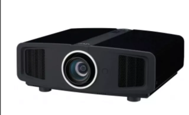 vidéo projecteur JVC DLA-HD100   Avec lampe de rechange   contraste de 30 000.