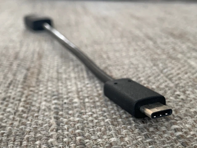 Cavo adattatore interfaccia multimediale ufficiale/originale Mercedes-Benz USB-C