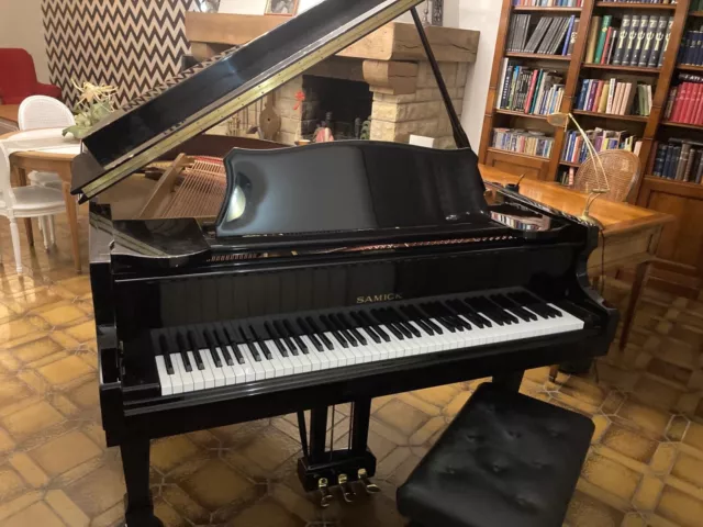 piano à queue SAMICK SG-185
