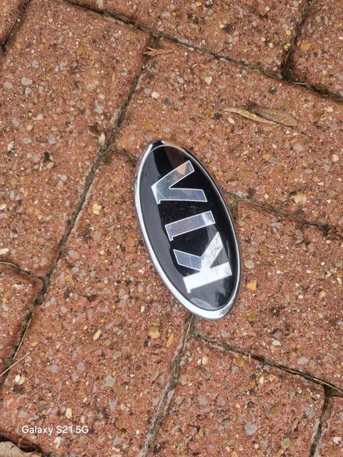Genuine Front / Rear Grille 'KIA' Emblem 863183R500 for KIA Forte 2017-2021