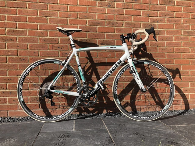 BIANCHI VIA NIRONE 7 C2C Road Bike - White Alu-carbon front fork