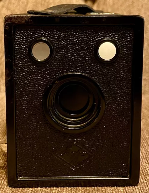 Antique 1930's Black Agfa B-2 CADET Box Camera