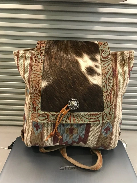 NWT Western BOHO Vintage MYRA Genuine Cowhide, Leather & Aztec Rug Backpack