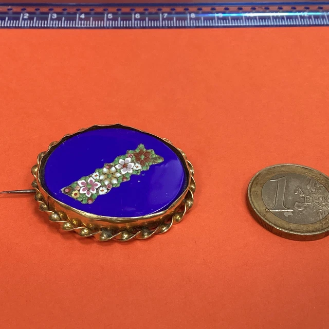 Broche En Micro-Mosaïque ancienne