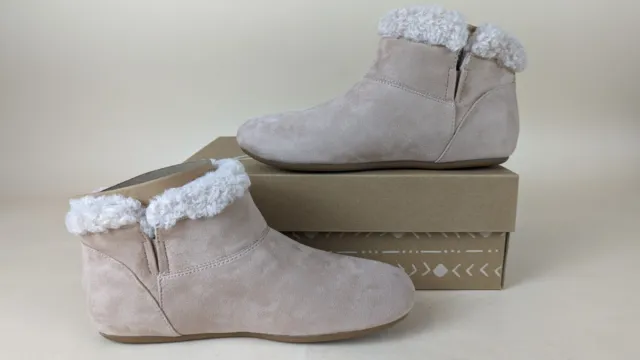 Zodiac Pixie Slippers Bootie Womens 7.5 M Blush Beige Faux Fur Winter Shoes NWB