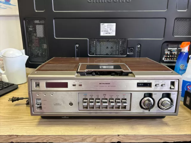 Vintage Sears Betavision 564 VCR Beta Tape Player FOR PARTS OR REPAIR