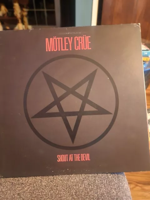 Motley Crue Signed Record LP Vinyl Autographed Shout At the Devil