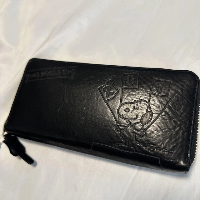 Snoopy Round Fastener Long Wallet Made In Japan Black Leather Discontinued 2018