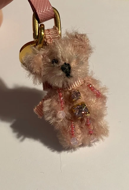 Prada trick 2025 bear