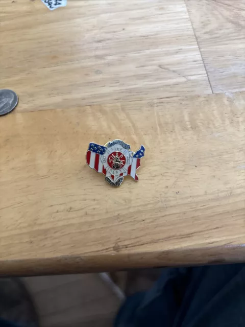 America's Bravest Fire Department Firefighter Hat or Lapel Pin Ram1305 F5D13G