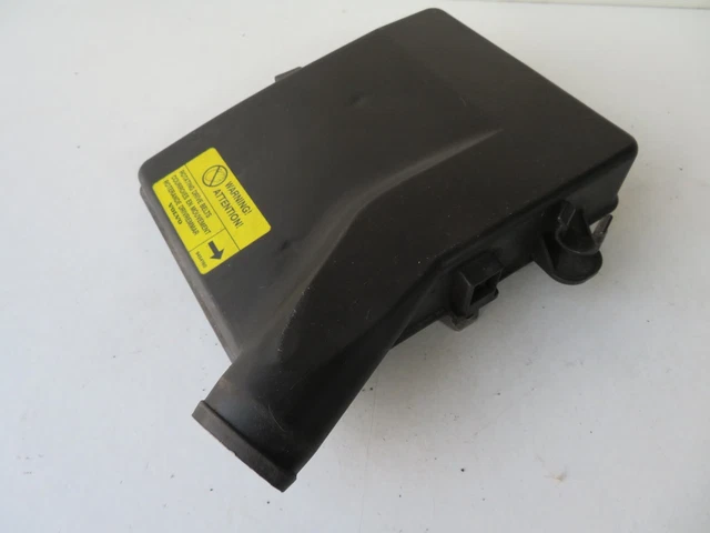 Volvo C70 T5 Engine Ecu Cover 9469686 1999-2005 Ams1540-5 Volvo C70 T5 Engine Ecu Cover 9469686 1999-2005 Ams1540-5