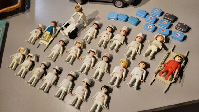 PLAYMOBIL 71244 CITY Life Médical Équipe EUR 28,86 - FR