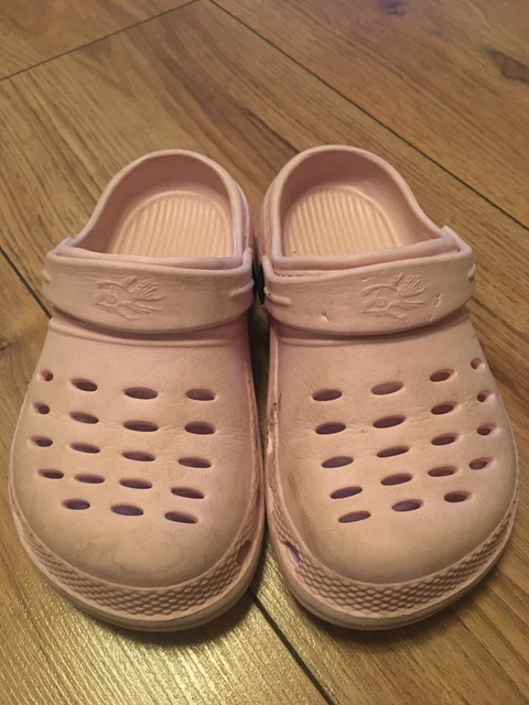 Hot tuna crocs uk cheap