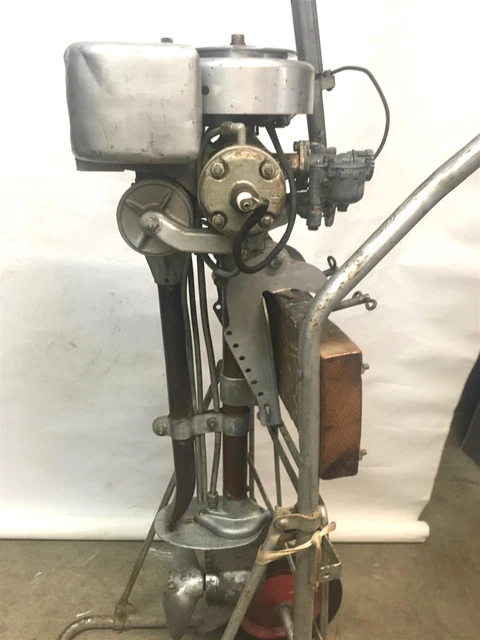 1937 Neptune Outboard Motor Model OB35A Muncie Gear Works 4HP Tiller