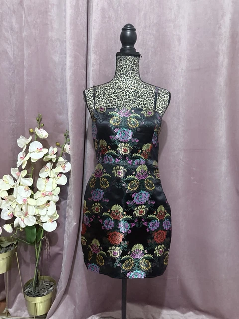ZARA JACQUARD DRESS Size S 8 10 Tapestry Tile Print Paisley Boho Indie Lined 10.00 - PicClick UK ZARA JACQUARD DRESS Size S 8 10 Tapestry Tile Print Paisley Boho Indie Lined 10.00 - PicClick UK