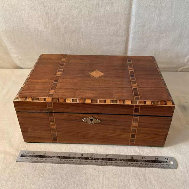 Pretty Antique Jewellery/Sewing/Box With Lovely Interior