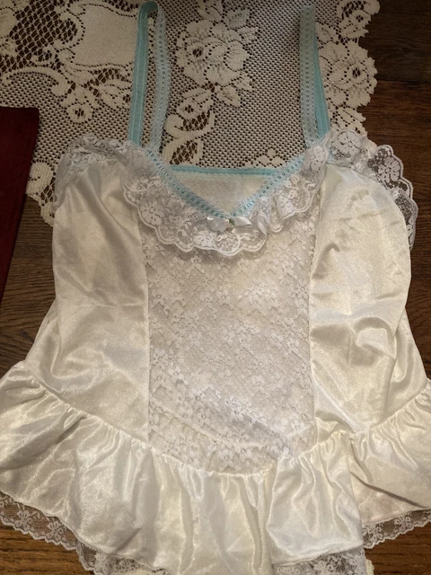 Womens sz Lg Lingerie/ Camisole White with Lace & Blue Trim