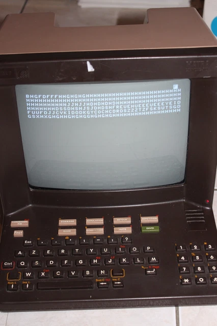 Minitel 1 Vintage – L'icône Française Des Années 80, état Fonctionnel