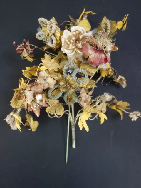 ancien bouquet, décorations globe de mariée