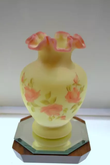 FENTON VASE YELLOW BURMESE SATIN Rose Blush 6PT- 6.75"T  FREEusaSHIP