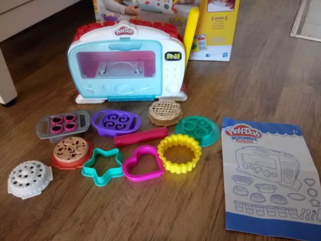 Coffret astucieux bricolage Play-doh - Caverne des Jouets