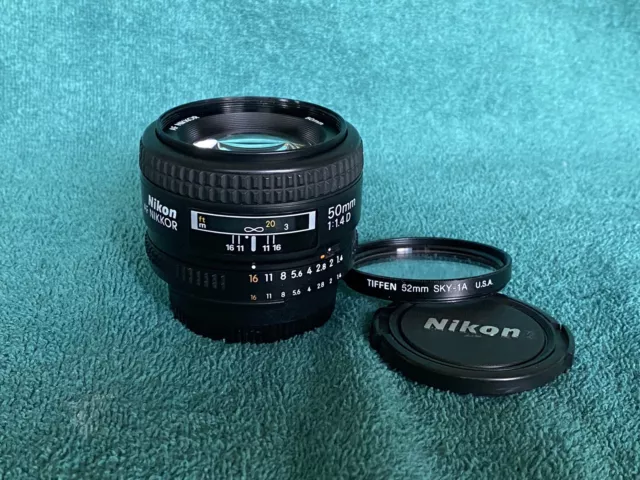 Nikon Nikkor AF 50mm f/1.4 D Lens