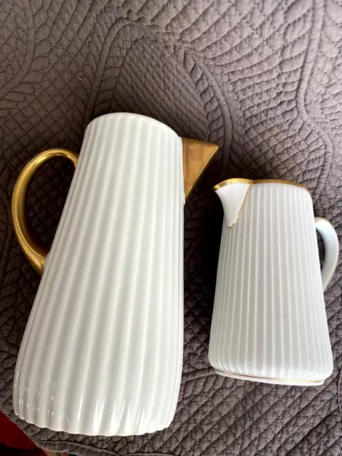Porcelaine de Limoges, ensemble mug carré et plateau blanc émaillé