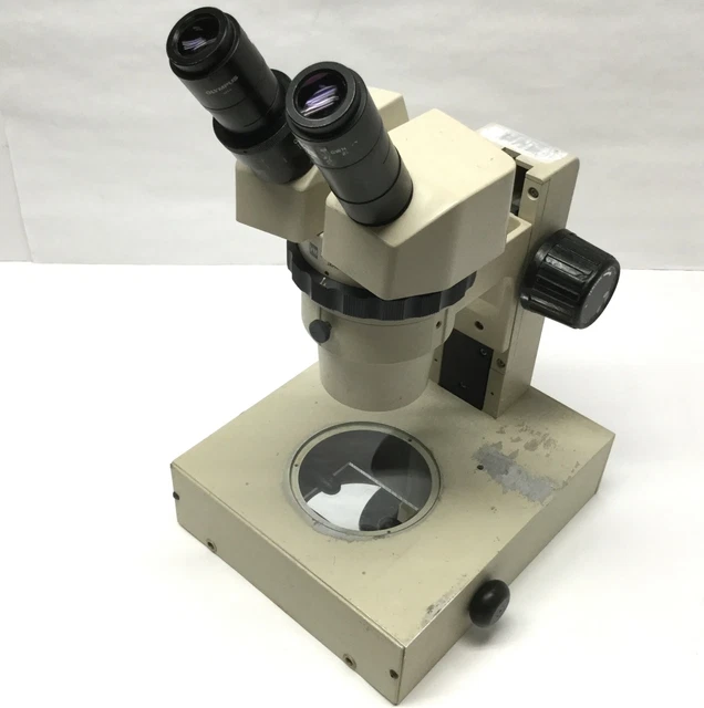 MICROSCOPE STÉRÉOSCOPIQUE OLYMPUS VMT4F 1x, 4x objectif avec GWH10X 23