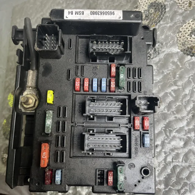 PEUGEOT 307 Under Bonnet Fuse Box Board DELPHI 9650663980 BSM B4 CC 180 HDi