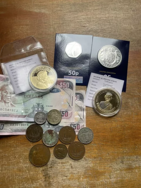 Small Joblot Of Old Coins And Notes