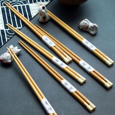Vajilla con palillos puntiagudos domésticos de bambú