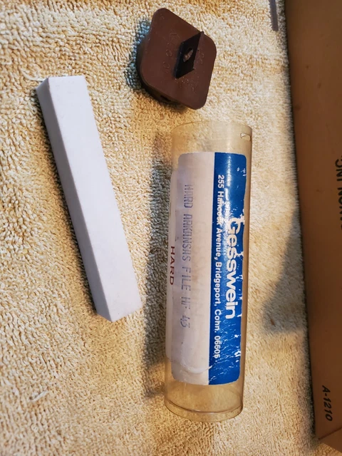Gesswein HF43 HARD ARKANSAS FILE 1/2"X 3"