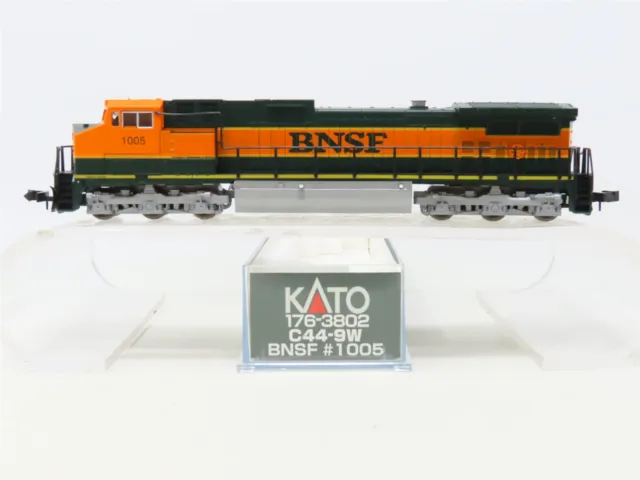 N Scale KATO 176-3802 BNSF Railway GE C44-9W "Dash 9" Diesel Locomotive #1005