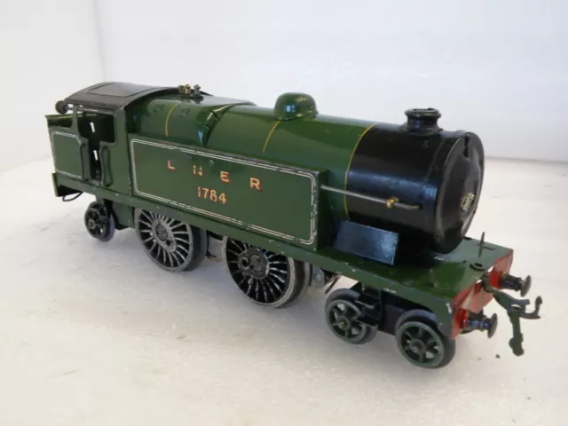 HORNBY No 2 SPECIAL TANK  LOCO  Green LNER Livery