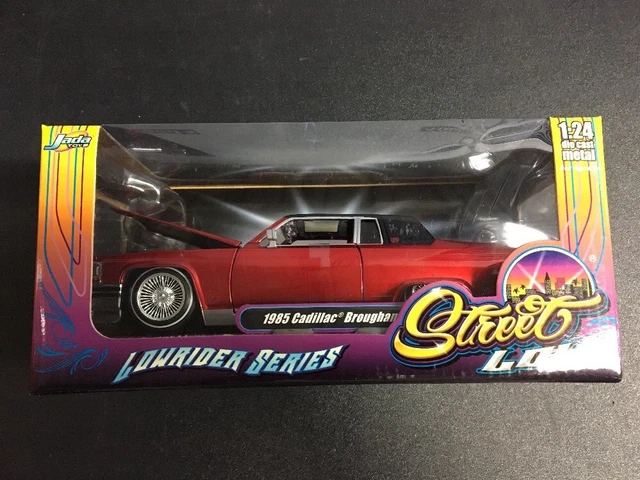 JADA TOYS STREET Low Lowrider Series 1985 Cadillac Brougham
