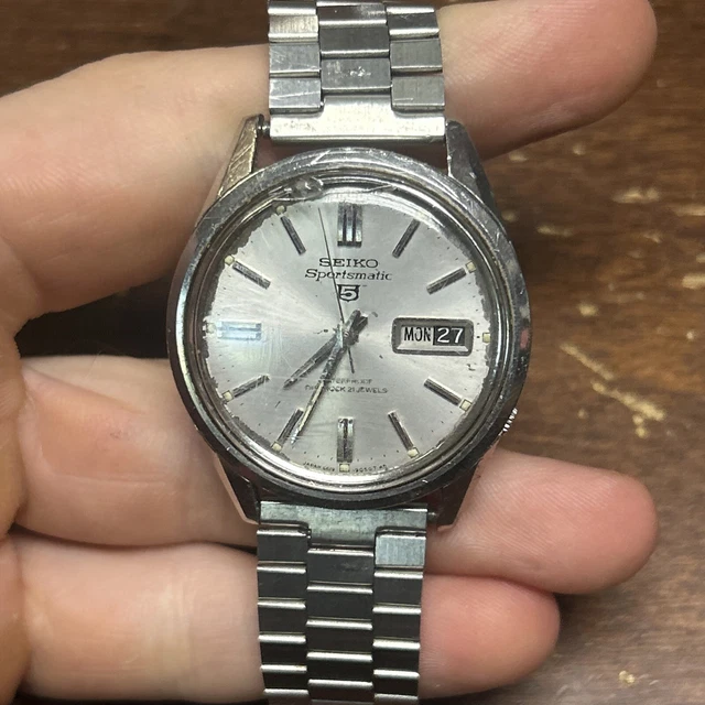 Vintage Seiko Sportsmatic Mens Gold Tone Day Date 21 Jewels 6619