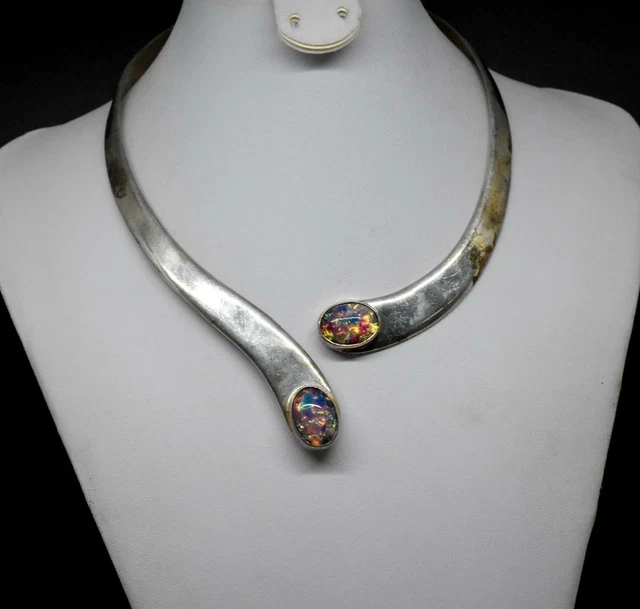 Taxco TG-15 Oval Cabochon Foil Art Glass Sterling Silver Hinged Choker Necklace