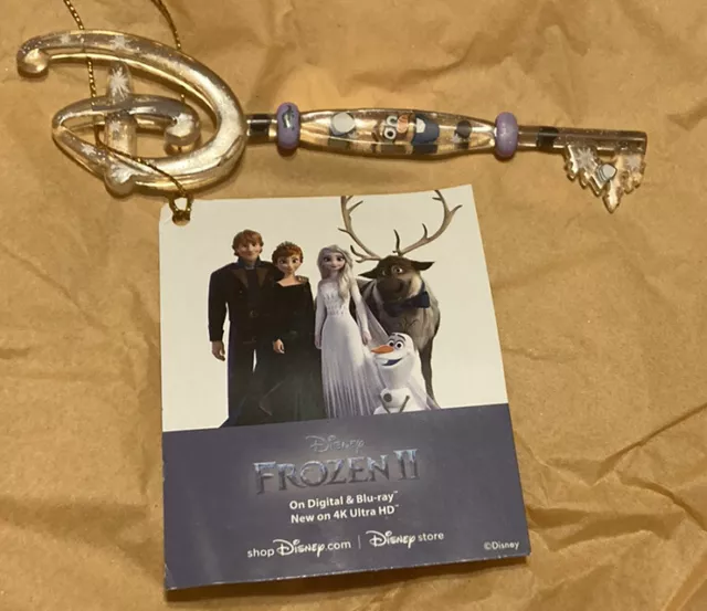 Disney Store Limited Edition Frozen 2 Olaf Key