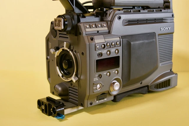 Sony CineAlta SRW-9000PL - F35 Sensor Arri PL mount Panavision cinema camera