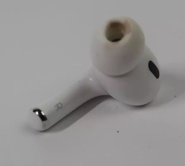 Apple AirPod Pro 2nd Gen Wireless Bluetooth Earbud - A2698 - RIGHT Earbud Only