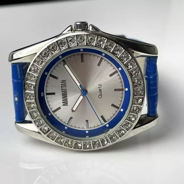 Manhattan Crystal Bezel Watch Quartz Movement Silver Tone 40mm Case Blue Straps