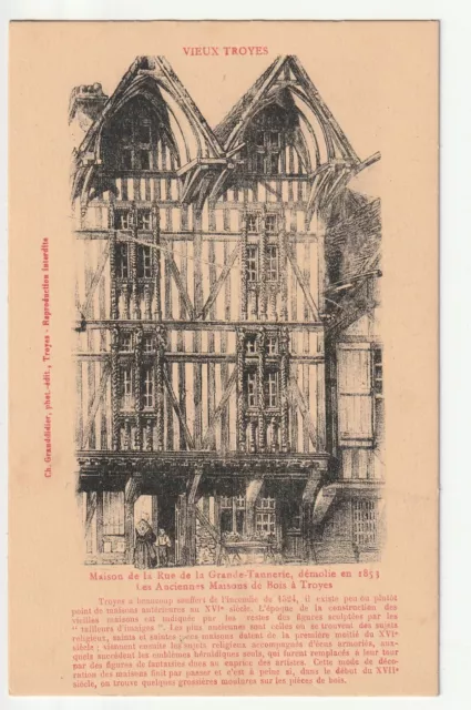 TROYES - Aube - CPA 10 - Vieux Troyes - Maison de la rue de la Grande Tannerie