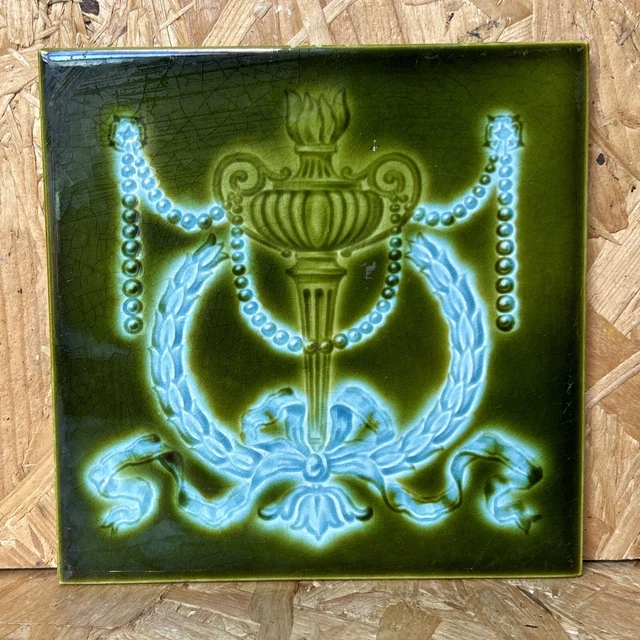 Vintage A.M. Victorian Fireplace Hearth Tile Trivet - Green Blue Swags - 6" x 6"
